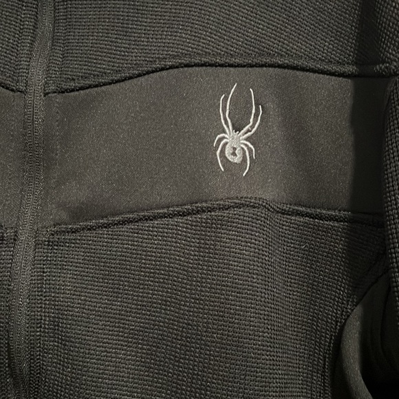 Spyder men’s Medium zip down black jacket. Only worn once! - Picture 2 of 4